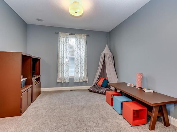 Flex Room