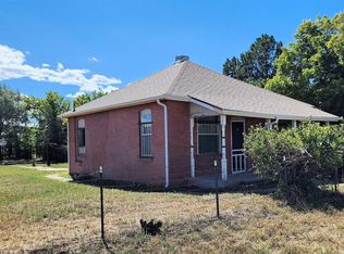 411 W 6th St, Walsenburg, CO 81089