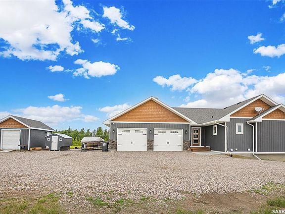 2nd image of 3 Sunrise DRIVE S