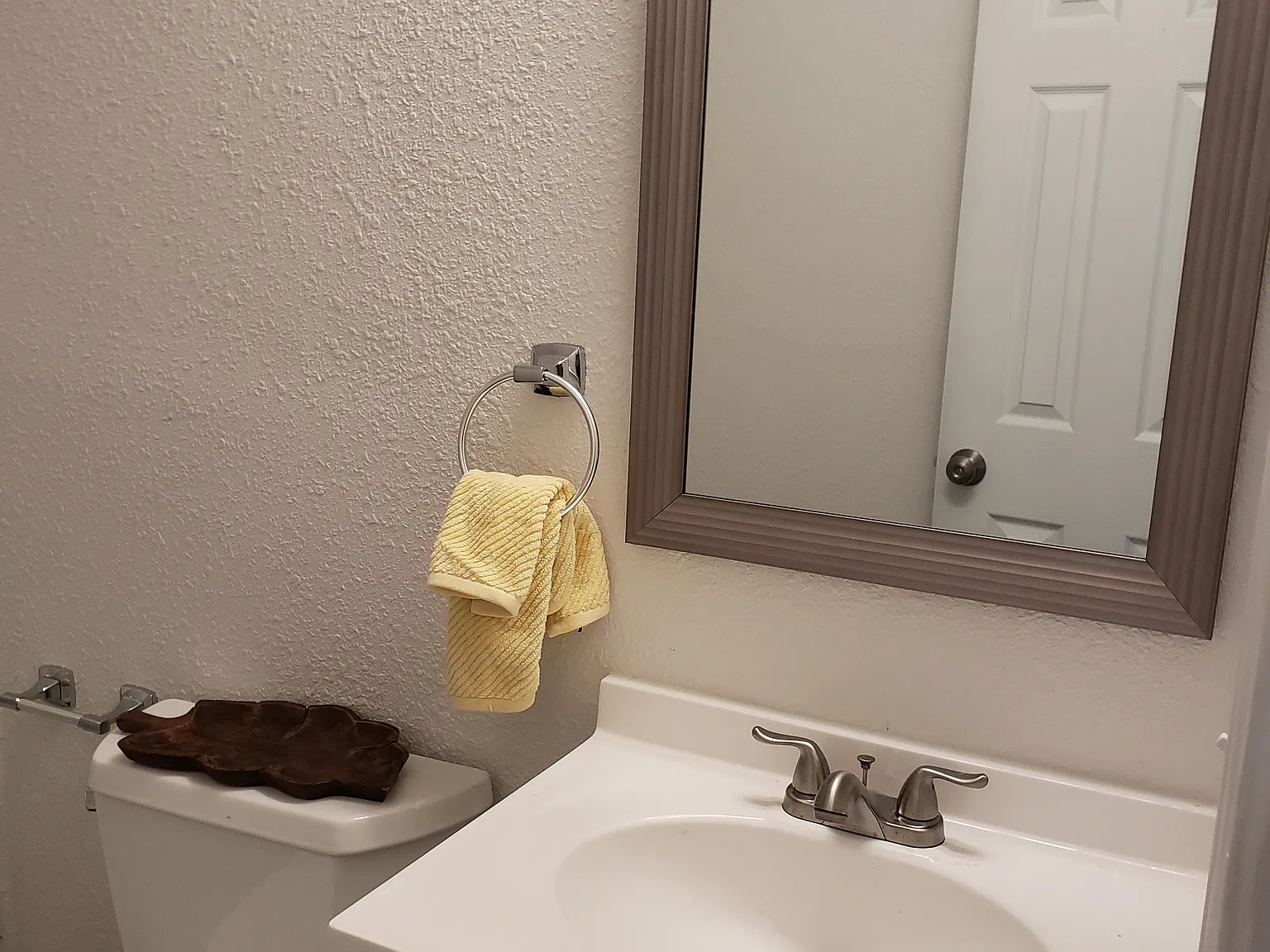 Studio, 370 sqft, $900 — Photo 4