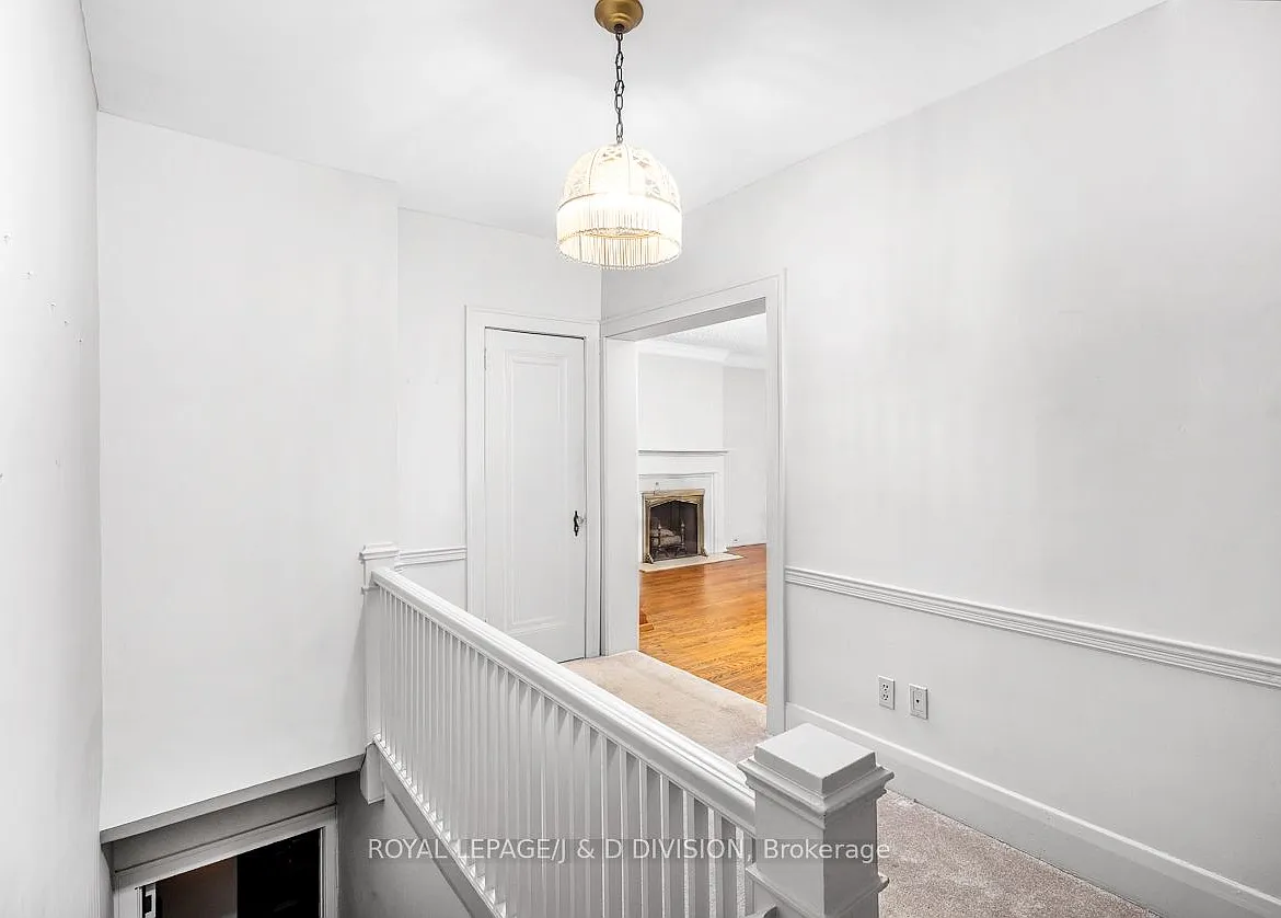 3 bed, $3,999 — Photo 2