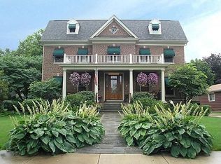 62 Drexel Ave, La Grange, IL 60525