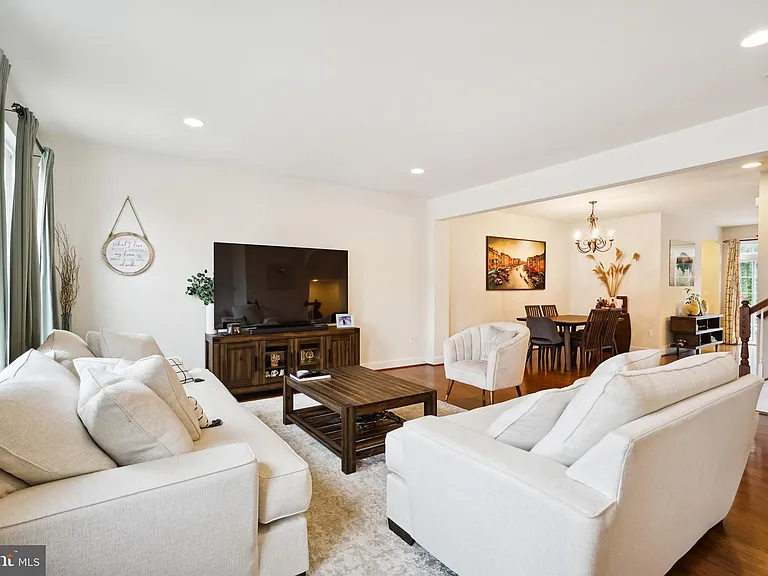 16608 Danridge Manor Dr — Photo 12