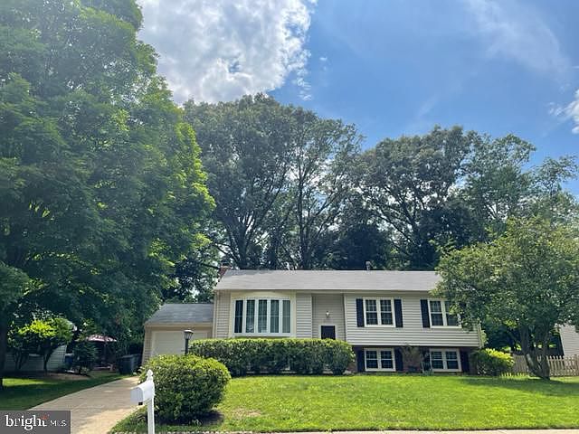 1st image of 9534 Wallingford Dr