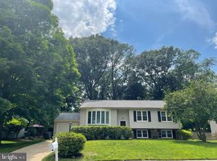 9534 Wallingford Dr, Burke, VA 22015