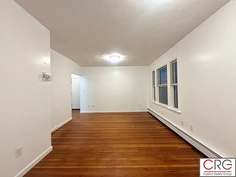 8 Pearl St #3 — Photo 12