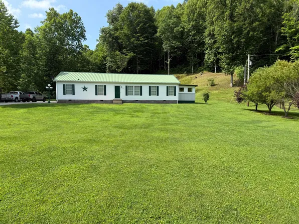 75 Cornwell Sta, Frenchburg, KY 40322