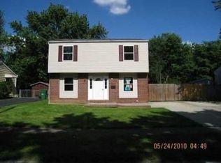 3256 Sundale Rd, Columbus, OH 43232