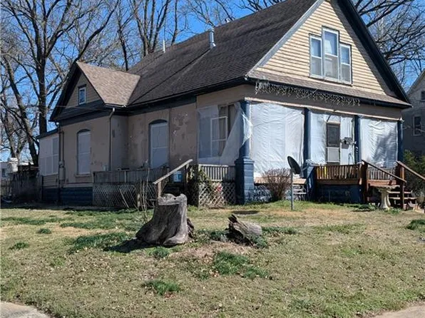 403 S Adams St, Nevada, MO 64772