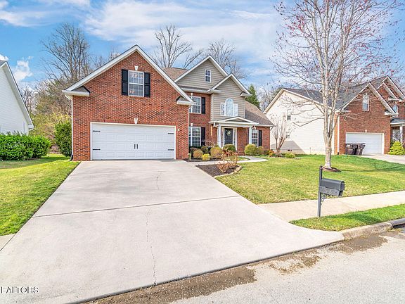 2nd image of 2684 Berringer Station Ln