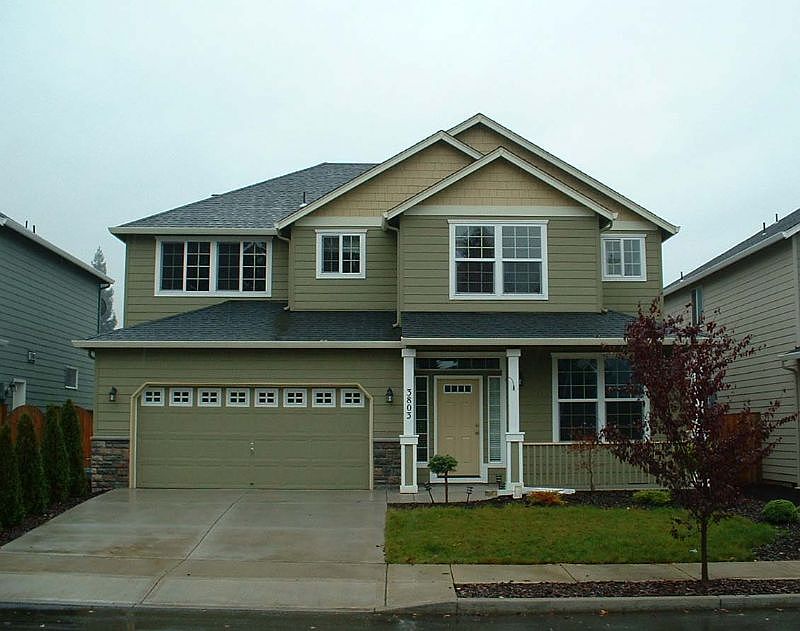 1st image of 3803 NE 94th St