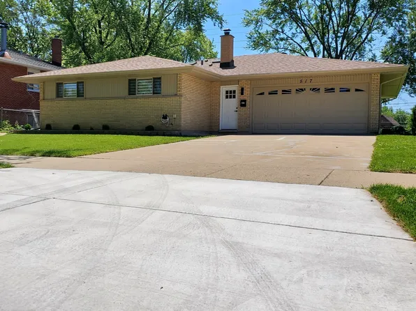 517 W Millers Rd, Des Plaines, IL 60016