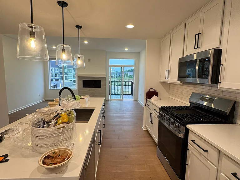2774 Bristol Ridge Dr — Photo 1