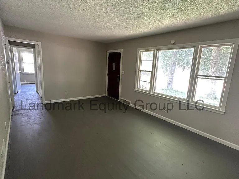 7405 Blue Ridge Blvd — Photo 7