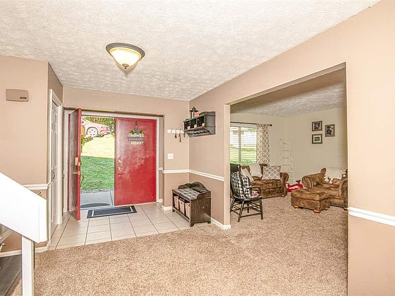 5th image of 1116 Oakridge Ct