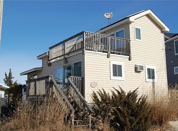 2nd image of 1 1a Louisiana Ave W #1