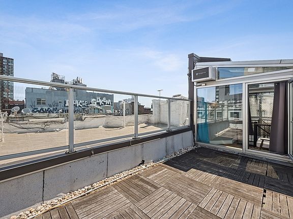 2nd image of 139 Essex St APT 16