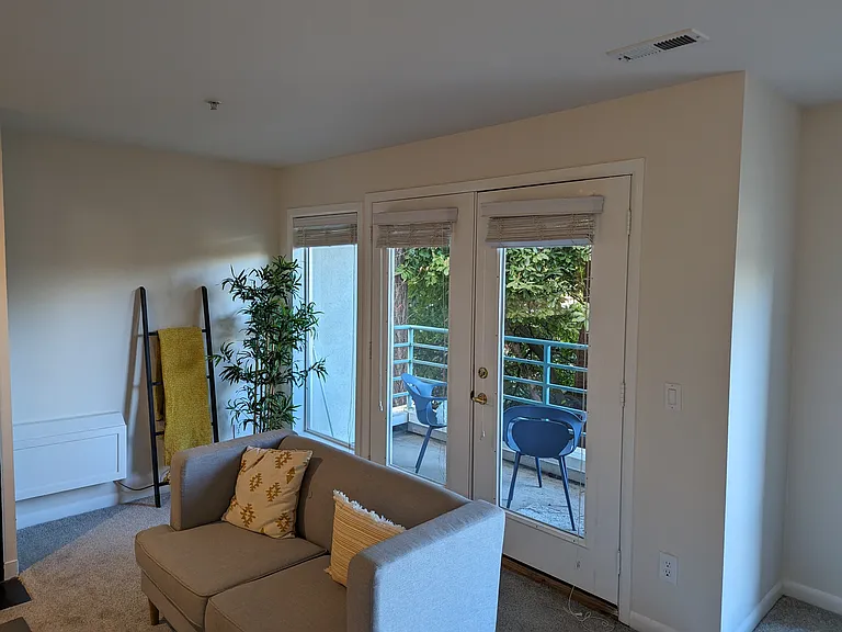 420 Bellevue Way SE #103 — Photo 6