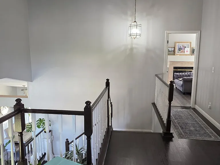 430 Guinevere Ct — Photo 18