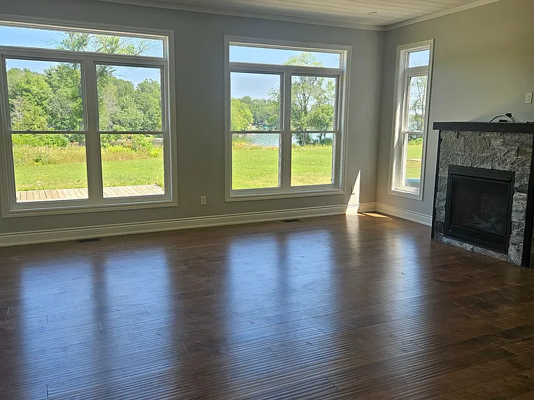 41 Rosy Beach Ct — Photo 4