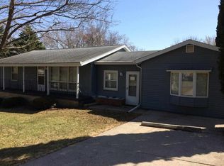 205 15th Ave, Baraboo, WI 53913
