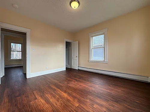 64 Shultas Pl Photo 1