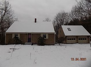 312 Chestnut Hill Rd, Rochester, NH 03867