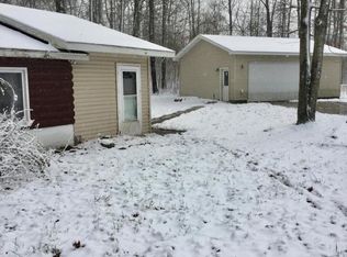 2446 N 13th St, Fountain, MI 49410