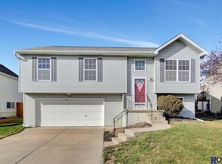 7918 S 156th Ave, Omaha, NE 68136