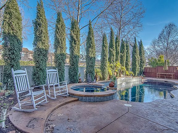 2nd image of 6246 Pine Meadow Cir