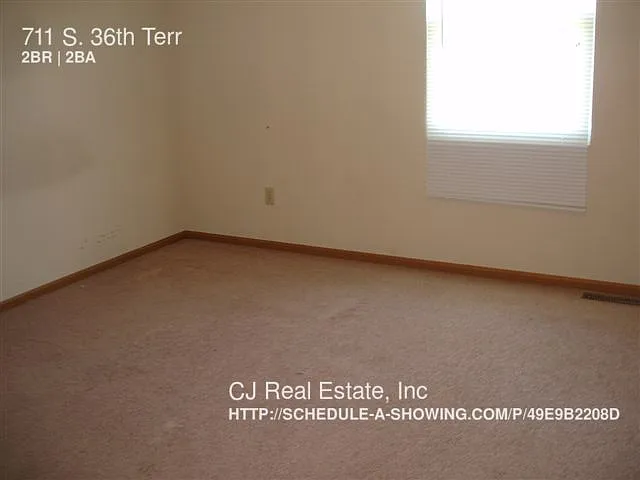 2 bed, 1.5 bath, $1,295 — Photo 3