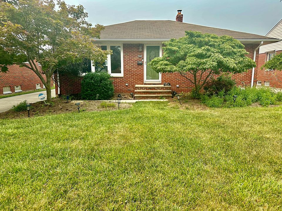 1st image of 31005 Ronald Dr