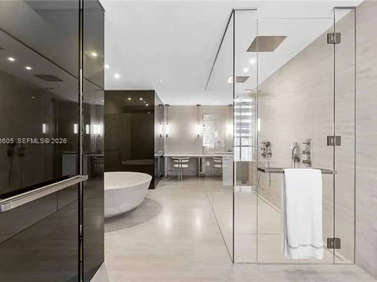 8955 NE Collins Ave #301 — Photo 30