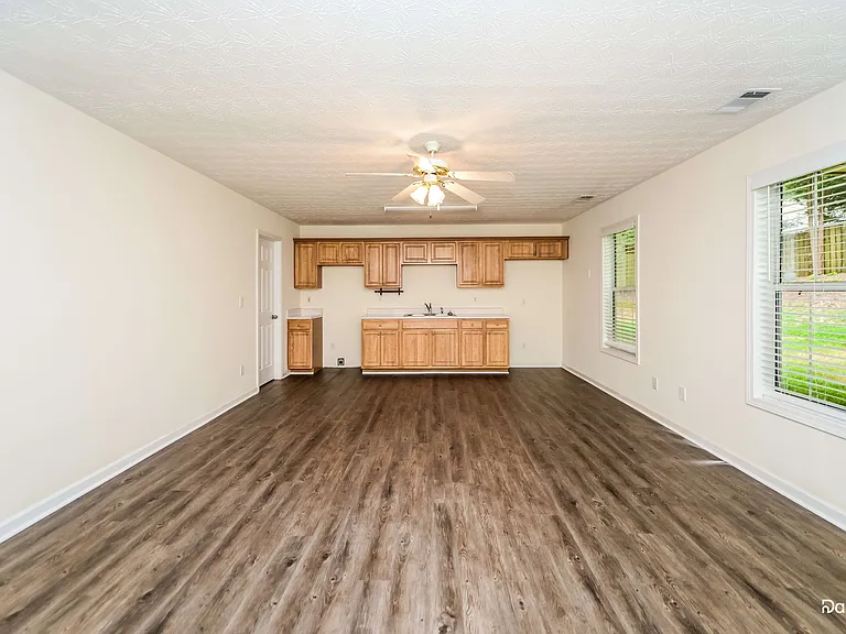 805 Lewis Ridge Cir — Photo 14