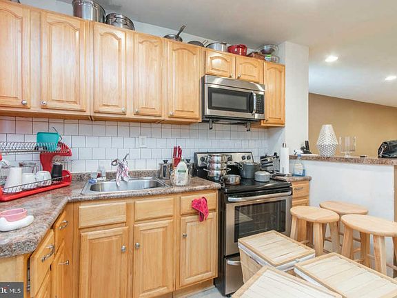 4th image of 4634 N Marvine St
