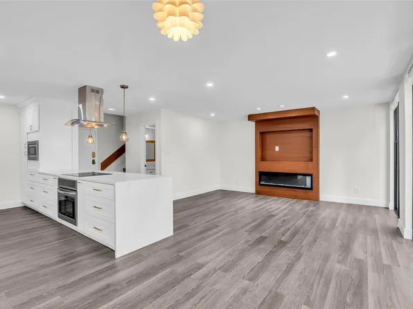 2333 Bering Dr APT 102, Houston, TX 77057