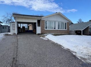 856 Krosno Blvd, Pickering, ON L1W1H3