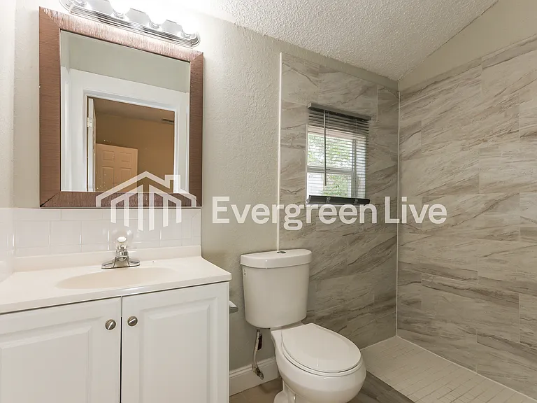 3505 E 11th Ave — Photo 12