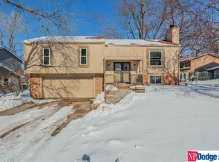 3504 Daniell Cir, Bellevue, NE 68123