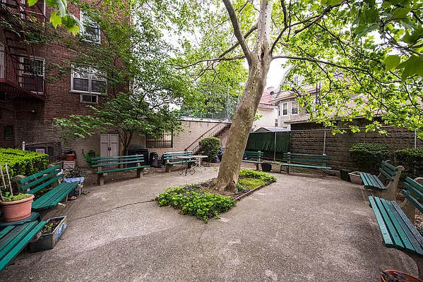 Sold by CORE | media 1