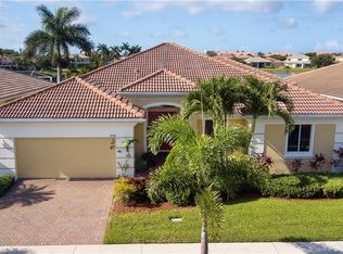 9099 Paseo De Valencia St, Fort Myers, FL 33908