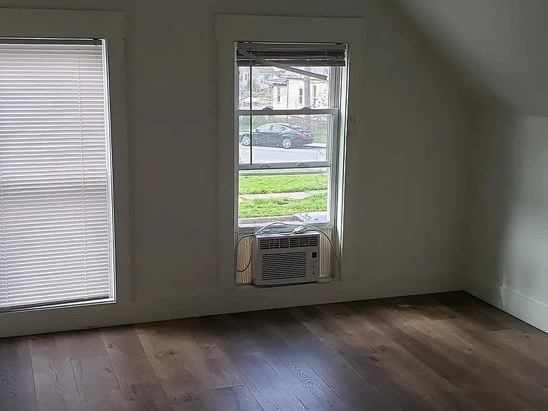 807 River Ave — Photo 9