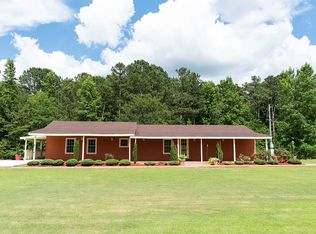 562 W Jonesville Rd, Bowdon, GA 30108