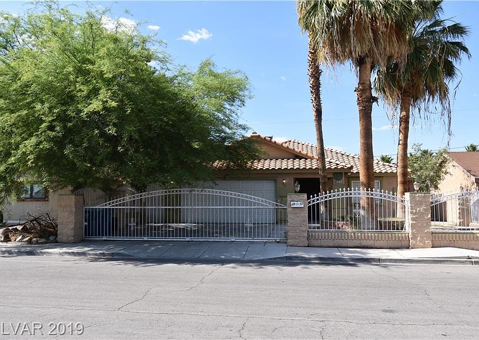 1st image of 4872 E California Ave