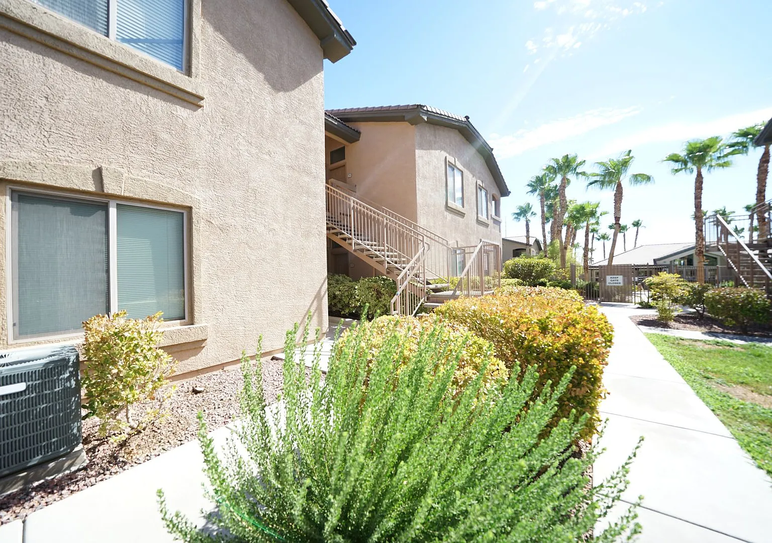 Showings Available Now — Photo 3