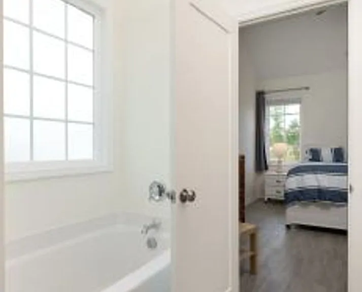 305 Broadleaf Dr — Photo 18