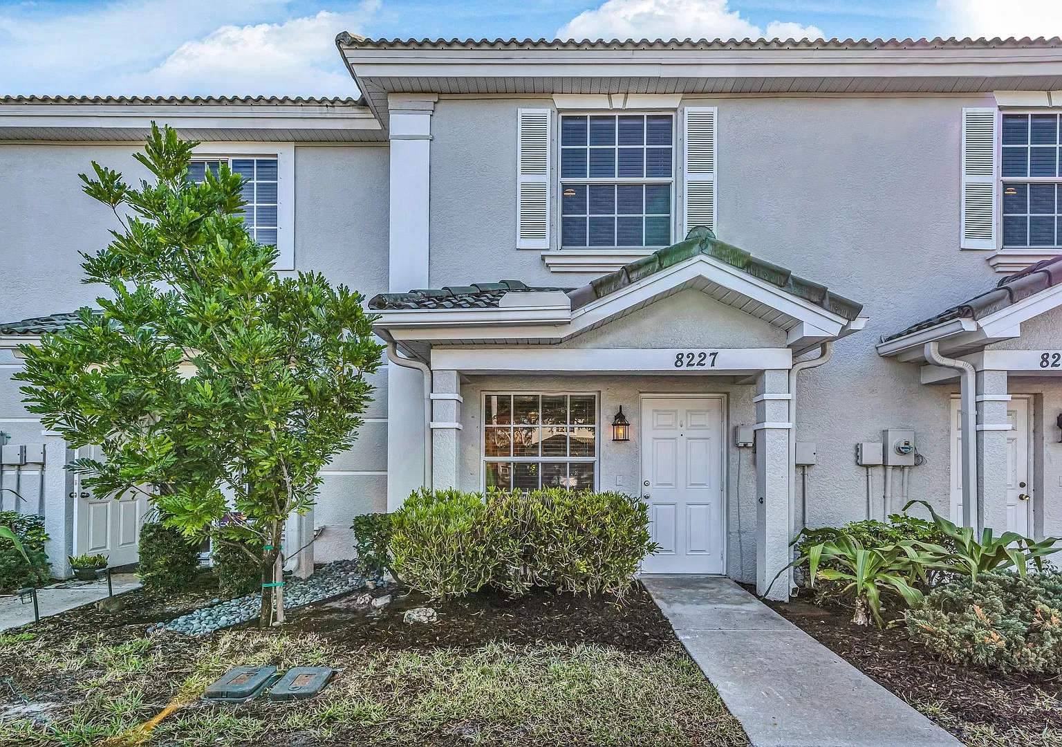 8227 Pacific Beach Dr — Photo 3