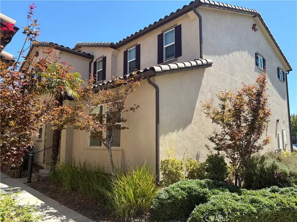 20509 Hazelnut Ct, Santa Clarita, CA 91350