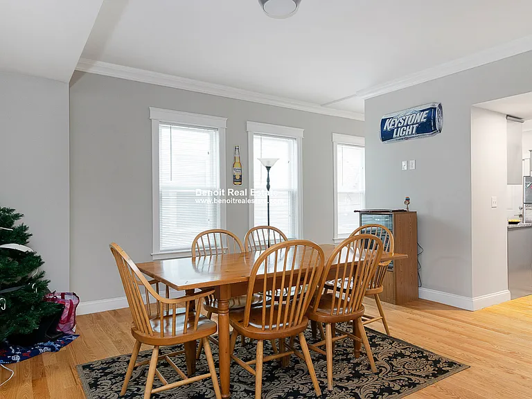 Stickney Ave — Photo 3