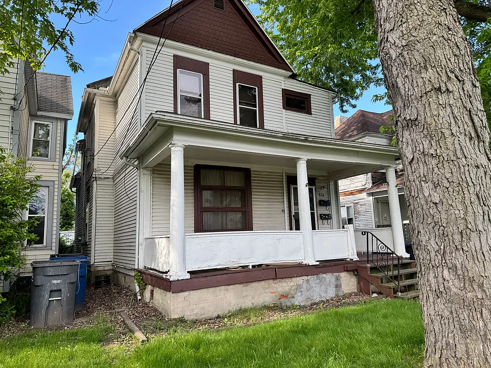 826 Greenwood Ave